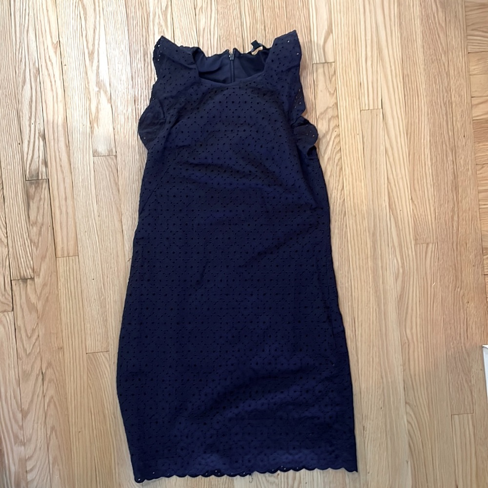 Navy Blue, lace overlay dress. Reitmans XXS. Only worn once.